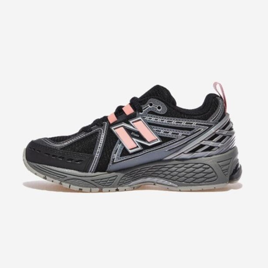 뉴발란스 1906R 블랙 핑크 문 M1906RHC 남녀공용 데일리슈즈 한정판